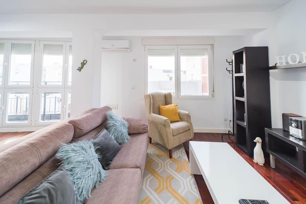 Apartment Expoholidays - Javier Sanz *